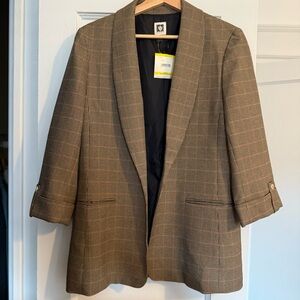 NWT ANNE KLEIN Women’s Blazer with cropped sleeves | Size M
